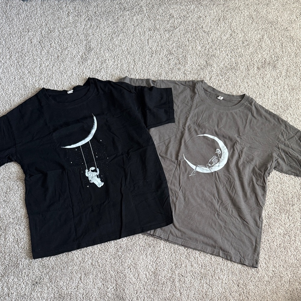 Set of Astronaut Moon & Skeleton T-Shirt Set - Black & Gray